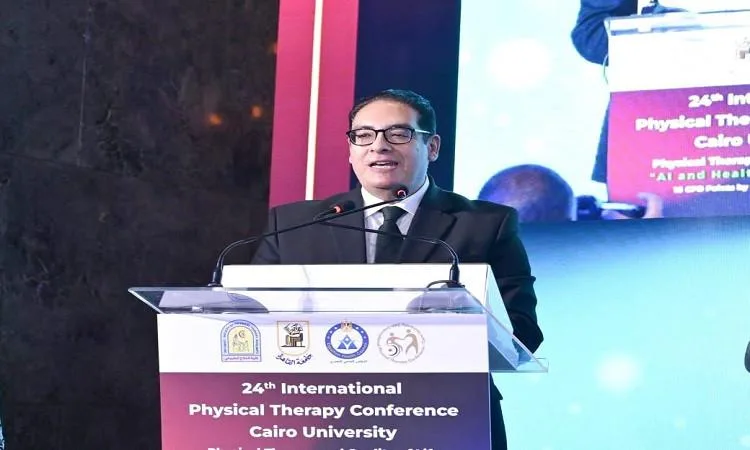 رئيس جامعة القاهرة يتحدث عن تحسين مهنة العلاج الطبيعي وتعزيز الممارسات الصحية رئيس جامعة القاهرة يتحدث عن تحسين مهنة العلاج الطبيعي وتعزيز الممارسات الصحية