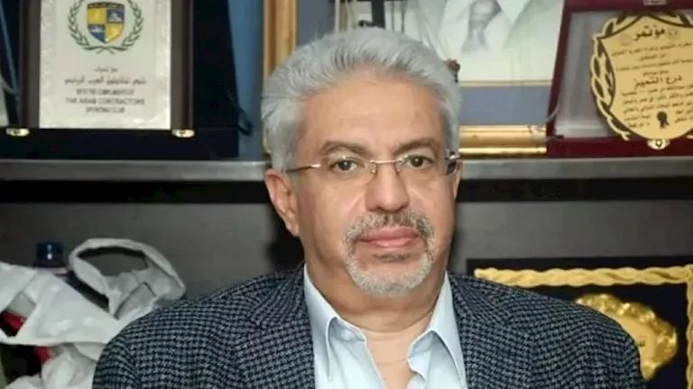 رئيس قسم الذهب ينبه من شراء “الكسر” ويعرض نصائح مهمة للمشترين رئيس قسم الذهب ينبه من شراء “الكسر” ويعرض نصائح مهمة للمشترين