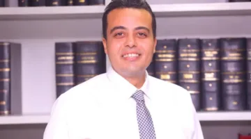 رئيس لجنة الشؤون العربية بنقابة الصحفيين: مصر تشكل أساس الاستقرار في منطقة تعاني من الأزمات.