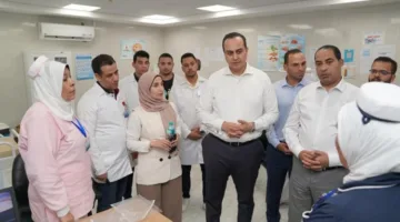 رئيس هيئة الرعاية الصحية يزور عيادات طب الأسرة وطب الأسنان في القنطرة بالإسماعيلية