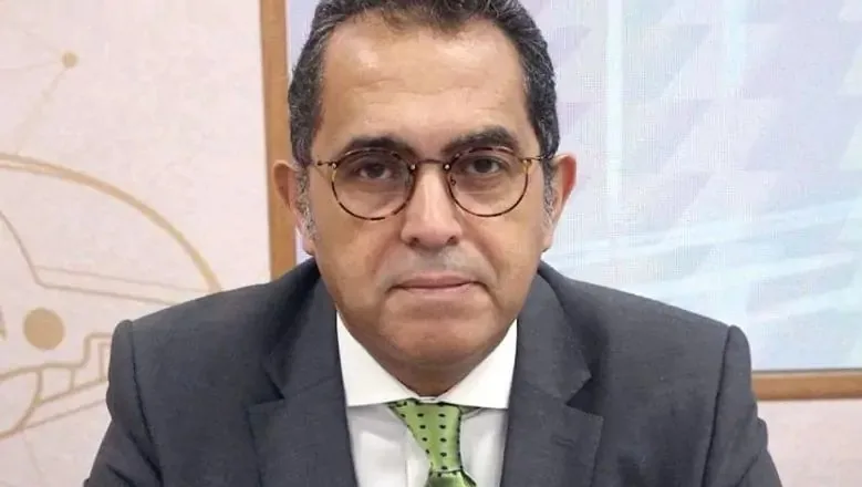 رائد سلامة ينتقد حديث عماد الدين أديب مع يائير لابيد: “مفهوم التطبيع أصبح عتيقًا”