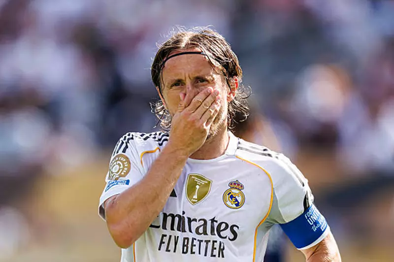 راتب مودريتش مع ميلان أقل من ريال مدريد.. ما هو المبلغ المتوقع؟ راتب مودريتش مع ميلان أقل من ريال مدريد.. ما هو المبلغ المتوقع؟