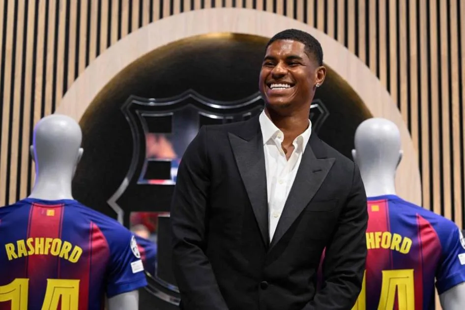 راشفورد “المبتسم” يستعد للتألق أمام برشلونة