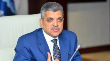 ربيع: سير الملاحة في قناة السويس مستقر ولم يتأثر بغرق الحفار