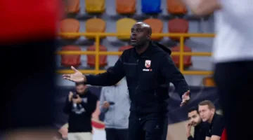رحيل أجوستي وتعيين ديفيز.. الأهلي يكشف عن تشكيل الأجهزة الفنية للنشاط الرياضي