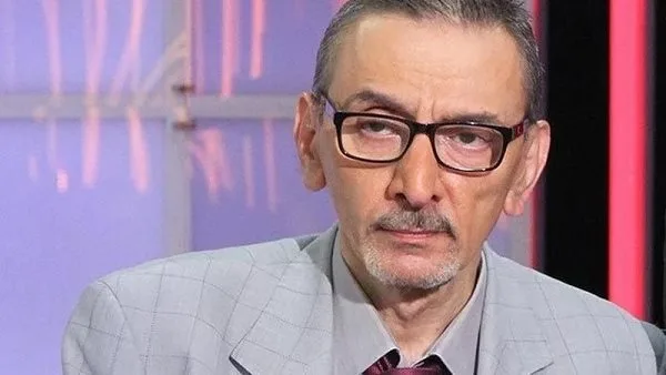«رحيل رمز فني بارز».. نقابة المهن الموسيقية تودع الموسيقار زياد الرحباني