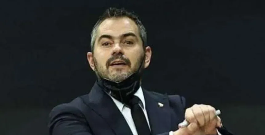 رسمياً: الأهلي يعلن انتهاء تدريب أوجستي بوش لفريق السلة