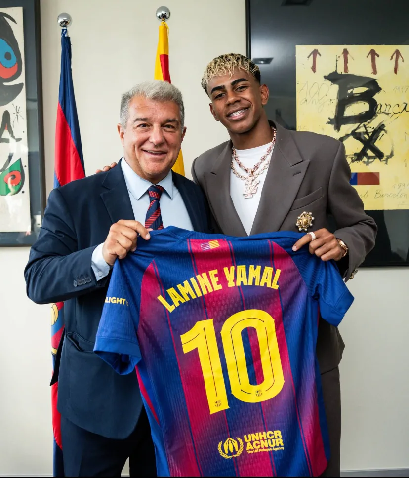 رسمياً.. برشلونة يعلن عن تجديد عقد لامين لامال رسمياً.. برشلونة يعلن عن تجديد عقد لامين لامال