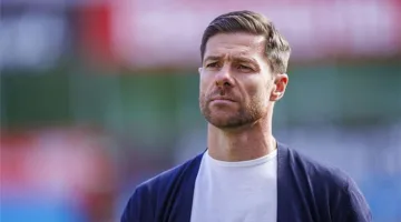 رسمياً.. ريال مدريد يتعاقد مع ألفارو كاريراس