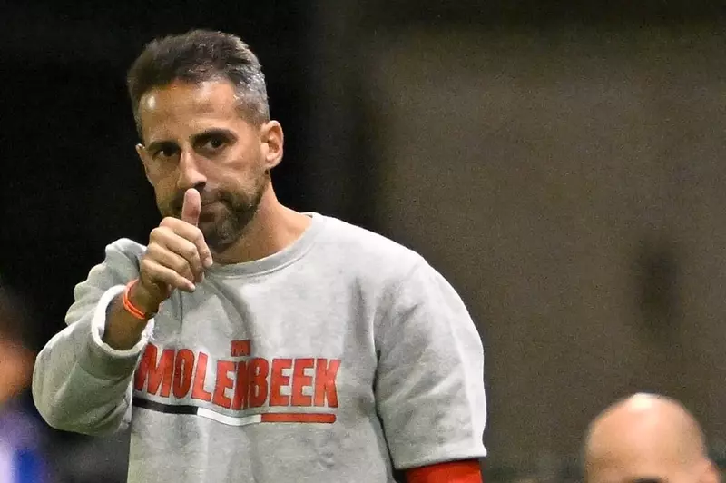 رسميًا.. الزمالك يكشف عن الطاقم الفني ليانيك فيريرا رسميًا.. الزمالك يكشف عن الطاقم الفني ليانيك فيريرا