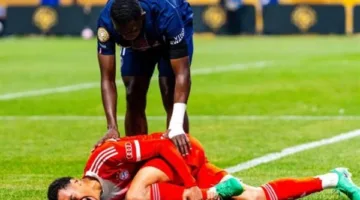 رسميًا: بايرن ميونيخ يعلن عن إصابة موسيالا بكسر في الكاحل ومدة غيابه طويلة.