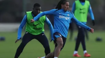 رسميًا.. تشيلسي يعلن عن استعادة لاعبه للدوري الفرنسي