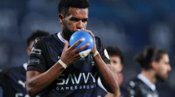 رغم إصابة تمبكتي، إنزاجي يرفض ضم البليهي للهلال