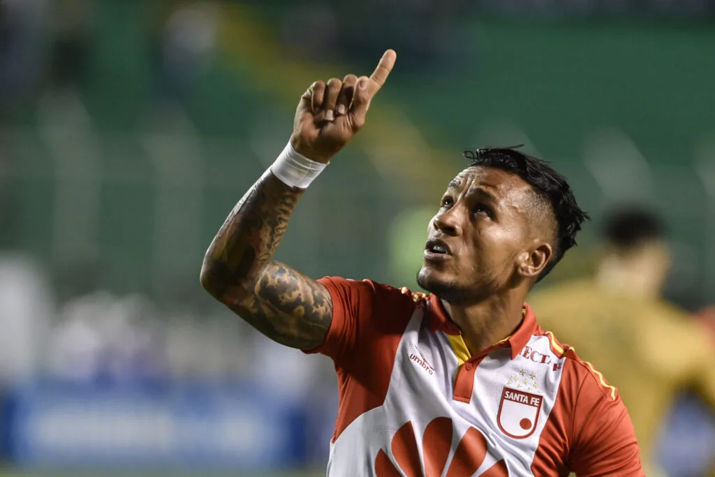 روداليجا يبكي من الألم في لحظة مذهلة خلال نهائي الدوري الكولومبي (فيديو) روداليجا يبكي من الألم في لحظة مذهلة خلال نهائي الدوري الكولومبي (فيديو)