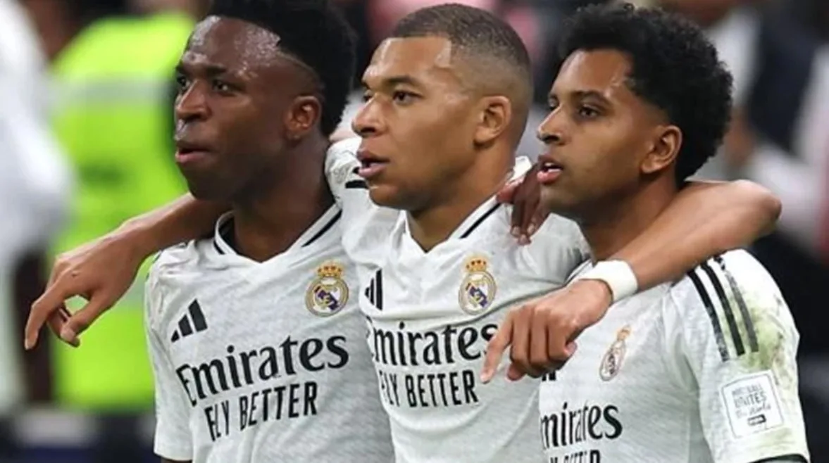 ريال مدريد ي clinch التأهل لنصف نهائي مونديال الأندية بعد انتصار مثير على دورتموند ريال مدريد ي clinch التأهل لنصف نهائي مونديال الأندية بعد انتصار مثير على دورتموند