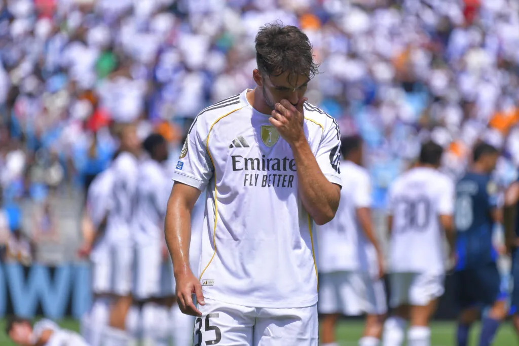ريال مدريد يشرع في البحث عن لاعب دفاعي جديد ريال مدريد يشرع في البحث عن لاعب دفاعي جديد