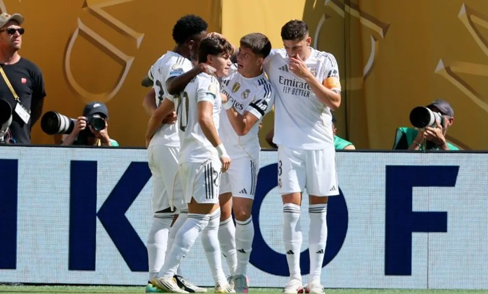 ريال مدريد يلتقي بباريس سان جيرمان في بطولة كأس العالم للأندية