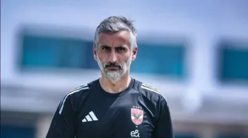 ريبيرو يراقب مباراة ودية لمنتخب الشباب ضد الكويت الأوليمبي