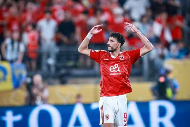 ريبيرو يطلب من الأهلي التعاقد مع مهاجم مميز لتعويض وسام أبو علي (خاص) ريبيرو يطلب من الأهلي التعاقد مع مهاجم مميز لتعويض وسام أبو علي (خاص)
