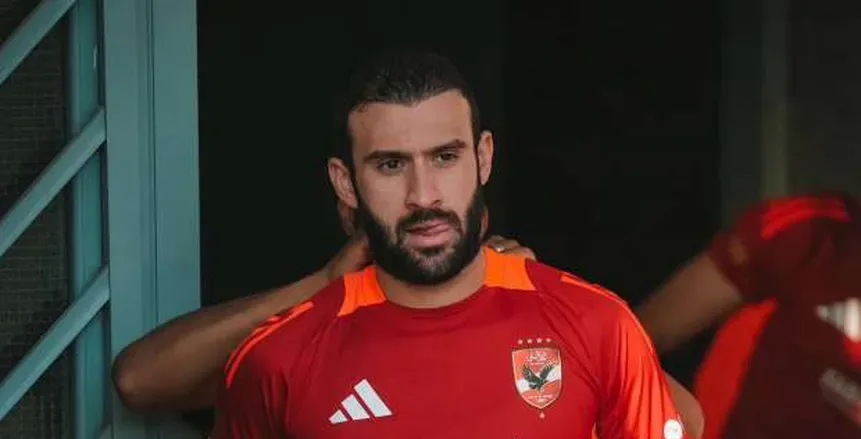 ريبيرو يفاجئ عمر كمال عبد الواحد في الأهلي بتقديم “فرصة إنقاذ” بشرط ريبيرو يفاجئ عمر كمال عبد الواحد في الأهلي بتقديم “فرصة إنقاذ” بشرط