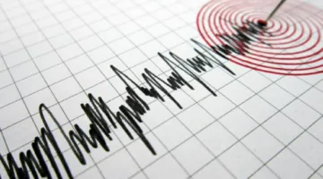 زلزال بقوة 5.8 درجة يهز مقاطعة في إندونيسيا دون تسجيل أضرار مادية أو خسائر بشرية