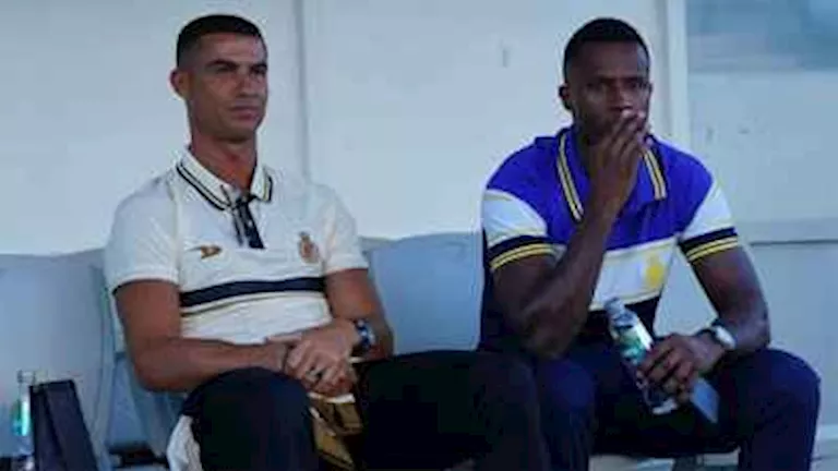 “زميل رونالدو” .. النصر يكشف عن تعيين سيميدو رئيساً تنفيذياً لشؤون الكرة في النادي. “زميل رونالدو” .. النصر يكشف عن تعيين سيميدو رئيساً تنفيذياً لشؤون الكرة في النادي.