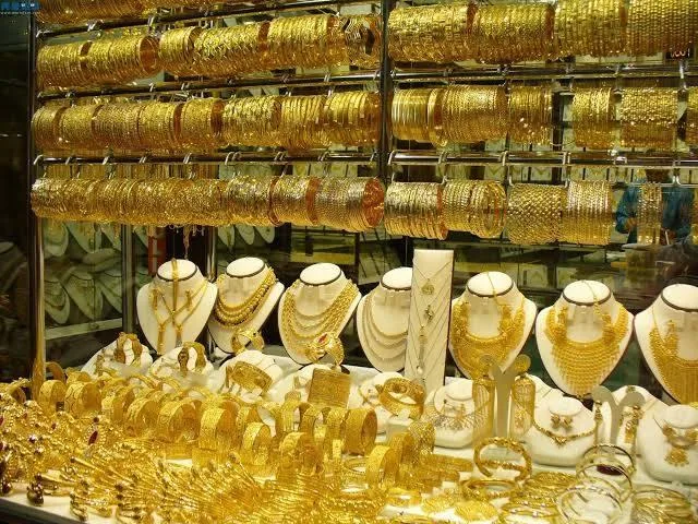 زيادة جديدة في أسعار الذهب اليوم في مصر.. وعيار 21 يتجاوز 4650 جنيهاً زيادة جديدة في أسعار الذهب اليوم في مصر.. وعيار 21 يتجاوز 4650 جنيهاً