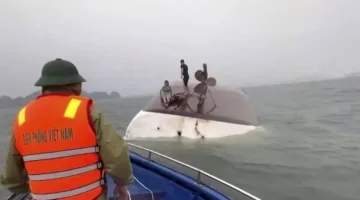 زيادة عدد ضحايا حادث القارب السياحي في فيتنام إلى 38 قتيلاً