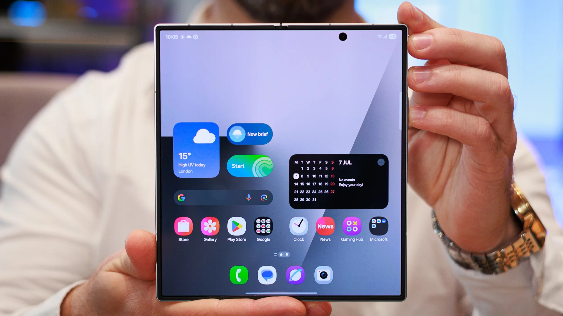 سامسونغ تطلق Galaxy Z Fold 7 مع عرض ترقية مجاني وسعر ابتدائي يبلغ 1999 دولارًا