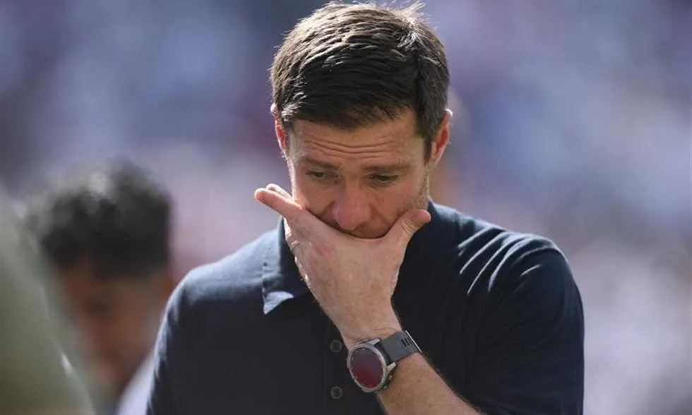 سبورت: نزاع بين ألونسو وإدارة ريال مدريد