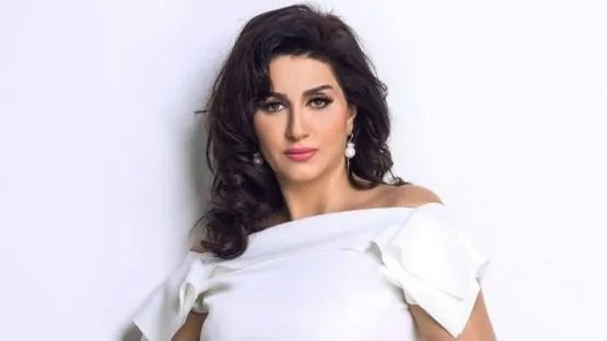 سخرية المواطنين من أزمة وفاء عامر