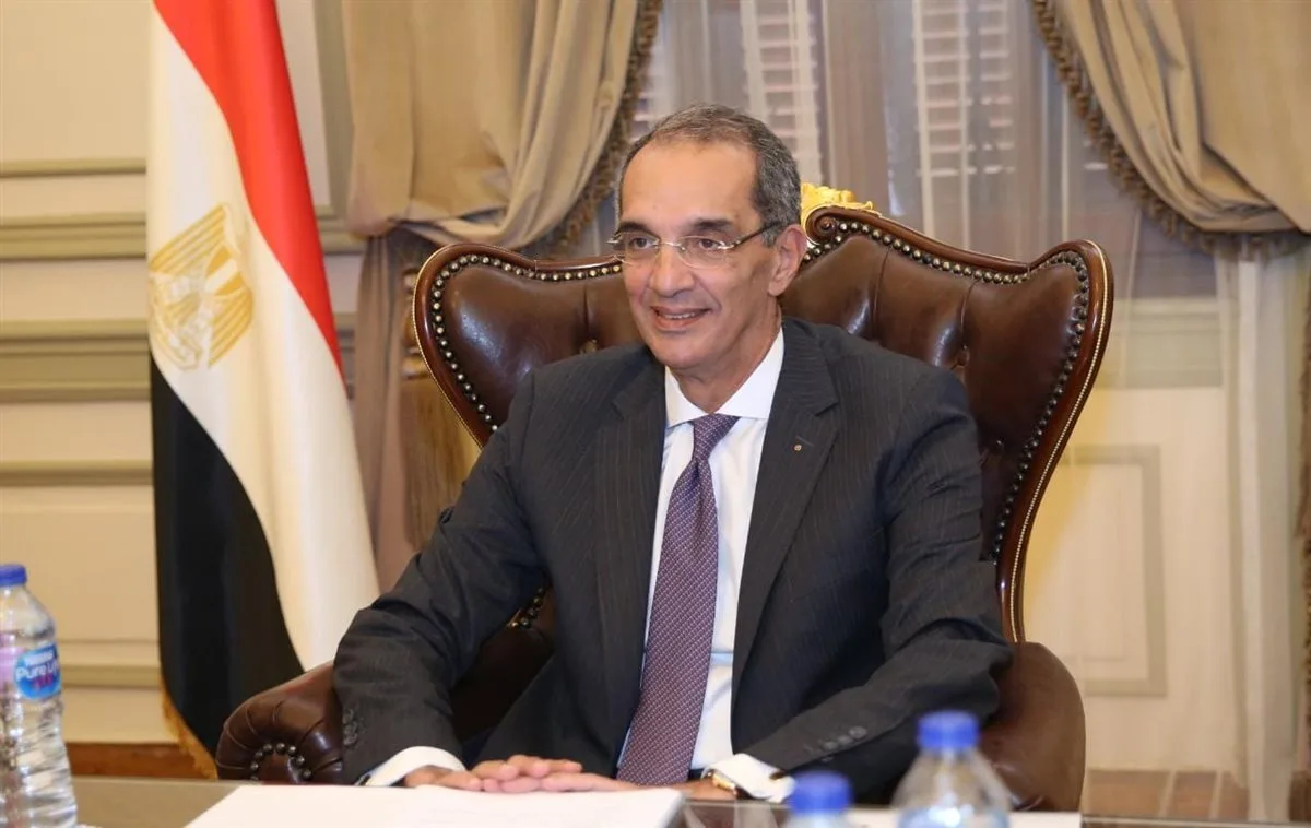 سرقة فيلا وزير الاتصالات عمرو طلعت في الجيزة: تفاصيل جديدة وتحقيقات شاملة سرقة فيلا وزير الاتصالات عمرو طلعت في الجيزة: تفاصيل جديدة وتحقيقات شاملة