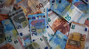 سعر اليورو مقابل الجنيه المصري اليوم الثلاثاء 29 يوليو 2025.. ما هو المستوى الحالي؟
