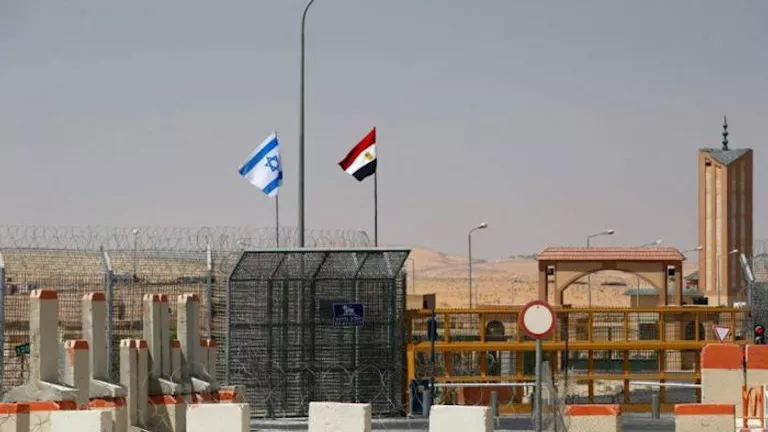 سفير مصر السابق في إسرائيل ينبه تل أبيب: عليك تحسين العلاقات مع القاهرة سفير مصر السابق في إسرائيل ينبه تل أبيب: عليك تحسين العلاقات مع القاهرة