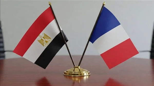 سفير مصر في باريس: فرنسا تعد شريكاً أساسياً في المجالات الاقتصادية والتجارية لمصر سفير مصر في باريس: فرنسا تعد شريكاً أساسياً في المجالات الاقتصادية والتجارية لمصر