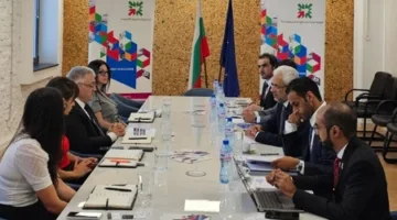 سلطنة عُمان وبلغاريا تستعرضان سبل تعزيز الشراكة الاقتصادية والاستثمارية بينهما