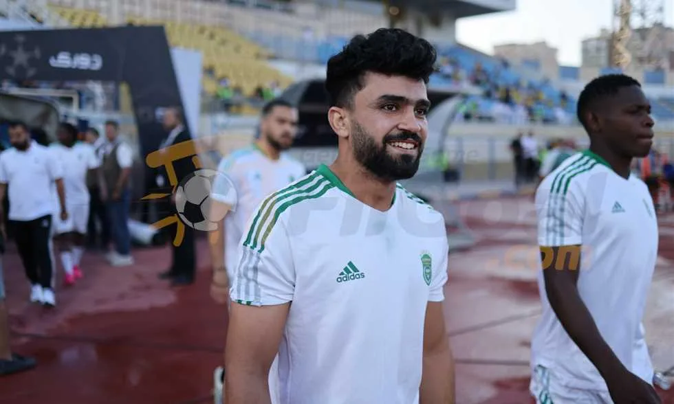 سموحة يتعاقد مع خالد الغندور من المصري سموحة يتعاقد مع خالد الغندور من المصري