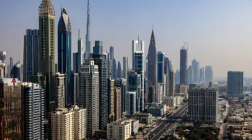 سوق العقارات في الإمارات يواصل الثبات رغم التوترات.. والأرباح تزداد لشركات الاستثمار.