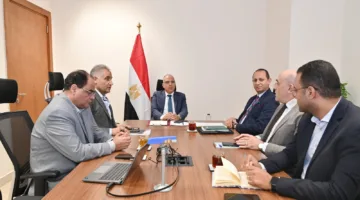 سويلم يراقب جهود إزالة الحشائش وورد النيل والتصدي للتعديات على مجرى نهر النيل