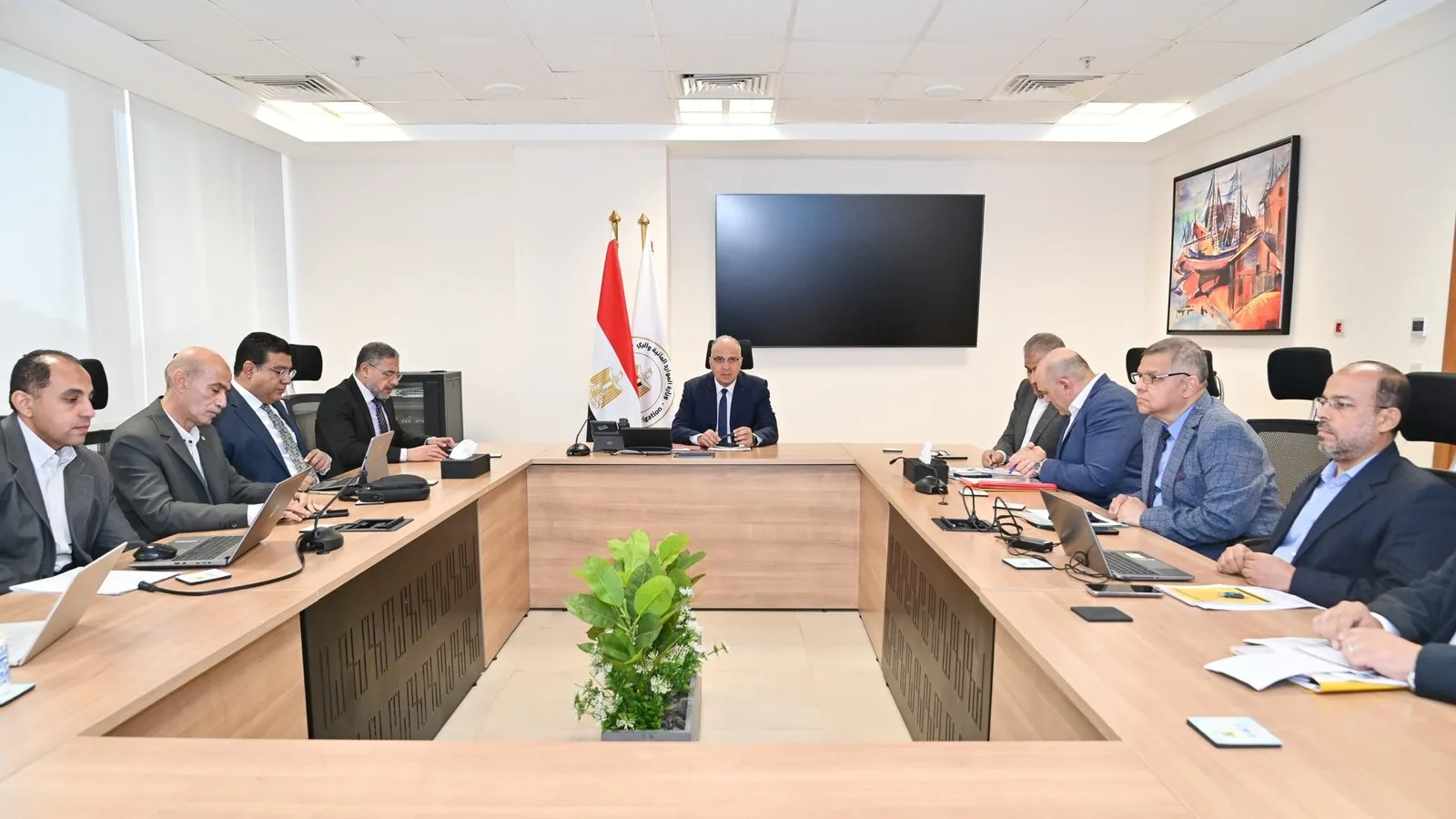 سويلم يستعرض اقتراح “بحث استخدام المسح الثلاثي الأبعاد في فحص القناطر والمنشآت المائية”