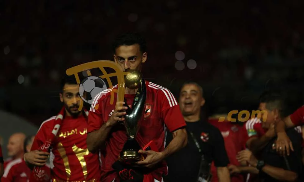 سيراميكا يطلب الثلاثي من الأهلي في صفقة انتقال رمضان وشكري بشكل نهائي سيراميكا يطلب الثلاثي من الأهلي في صفقة انتقال رمضان وشكري بشكل نهائي