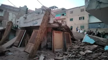 شاب يفقد حياته داخل سيارته جراء انهيار مبنى في كفر الشيخ