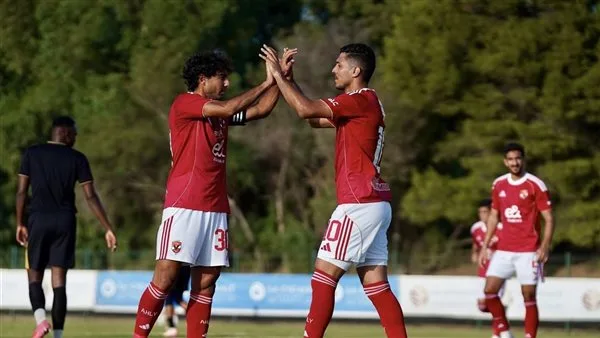 شاهد: الأهلي يحقق فوزاً على الملعب التونسي 4-1 في لقاء ودي شاهد: الأهلي يحقق فوزاً على الملعب التونسي 4-1 في لقاء ودي