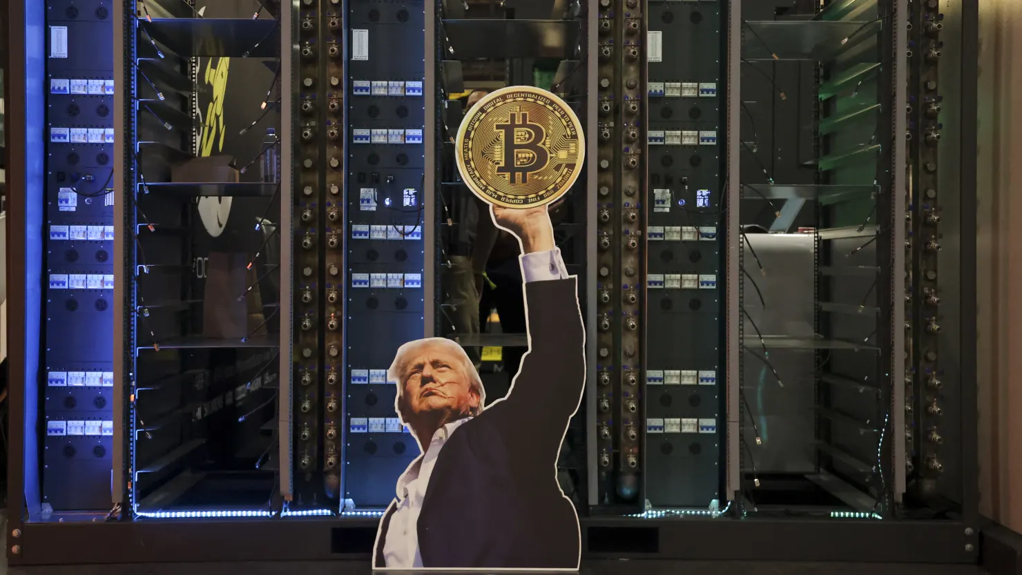 شركة ترمب الإعلامية تستثمر ثلثي ممتلكاتها في بيتكوين
