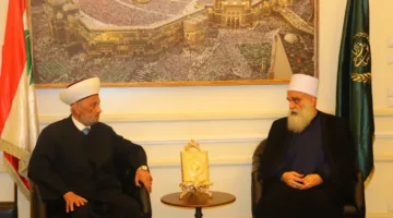 شيخ العقل ومفتي الجمهورية: نرفض الخطاب التصعيدي وندعم توحيد الرأي والموقف.