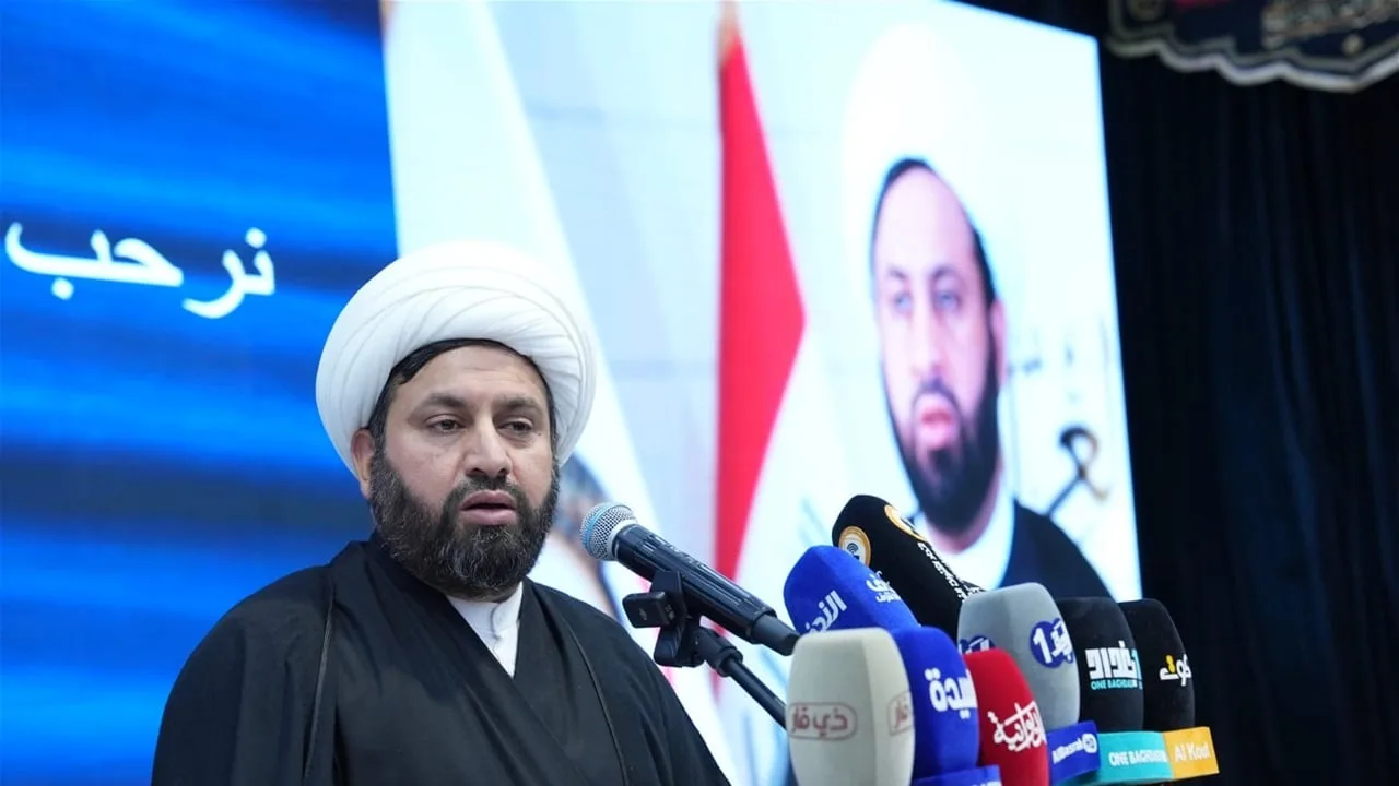 شيوخ ووجهاء النجف يحتفون بالمسعودي بعد فوز هيئة الحج بجائزة لبيتم الكبرى شيوخ ووجهاء النجف يحتفون بالمسعودي بعد فوز هيئة الحج بجائزة لبيتم الكبرى