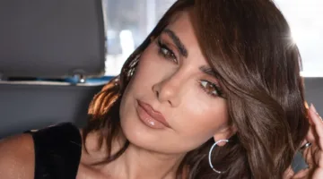 صبا مبارك تفضل الفساتين السوداء لصيف 2025