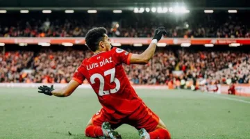 صحيفة ألمانية: ليفربول يفتح باب التفاوض لبيع “لويس دياز” إلى بايرن ميونيخ