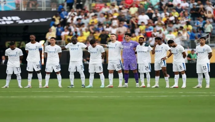 صدمة.. الهلال يفكر في الانسحاب من السوبر السعودي صدمة.. الهلال يفكر في الانسحاب من السوبر السعودي