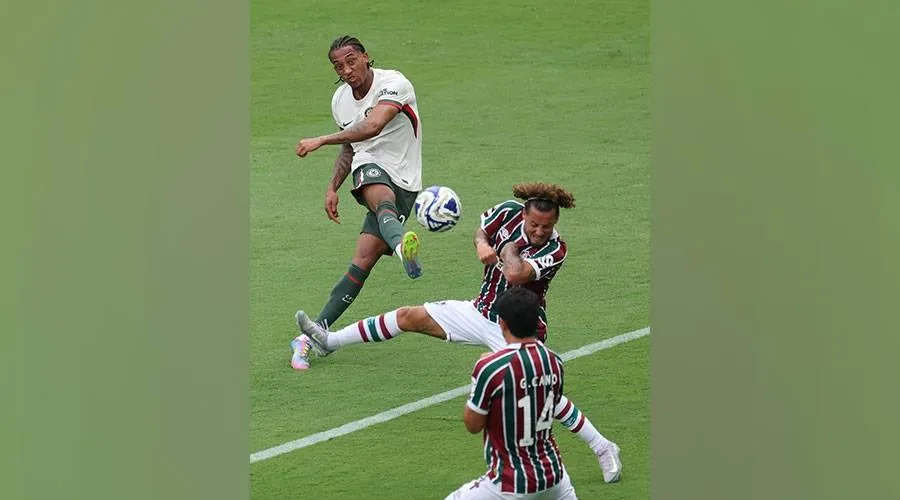 صديق الأمس بلا مجاملات: جواو بيدرو يقود تشيلسي لإقصاء فلوميننسي من كأس العالم للأندية صديق الأمس بلا مجاملات: جواو بيدرو يقود تشيلسي لإقصاء فلوميننسي من كأس العالم للأندية